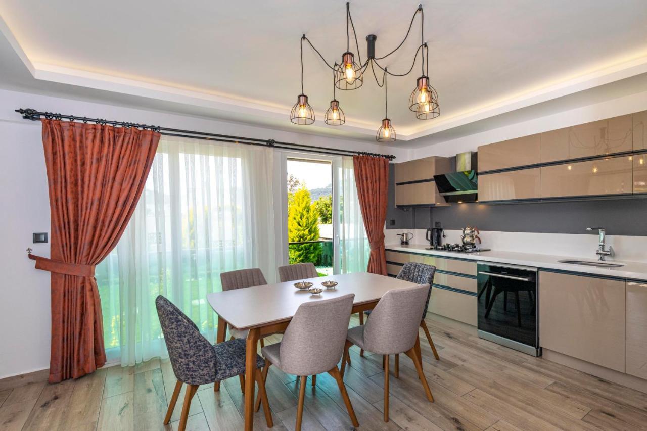 4 Beds, Luxury Holiday Villa In Hisaroenue Oeluedeniz Villa Mia Fethiye Exterior photo