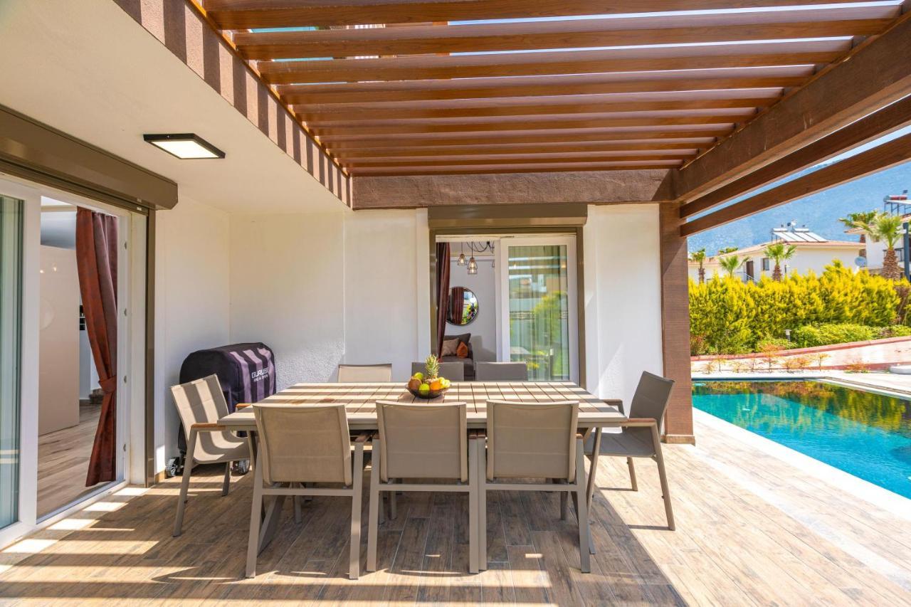 4 Beds, Luxury Holiday Villa In Hisaroenue Oeluedeniz Villa Mia Fethiye Exterior photo