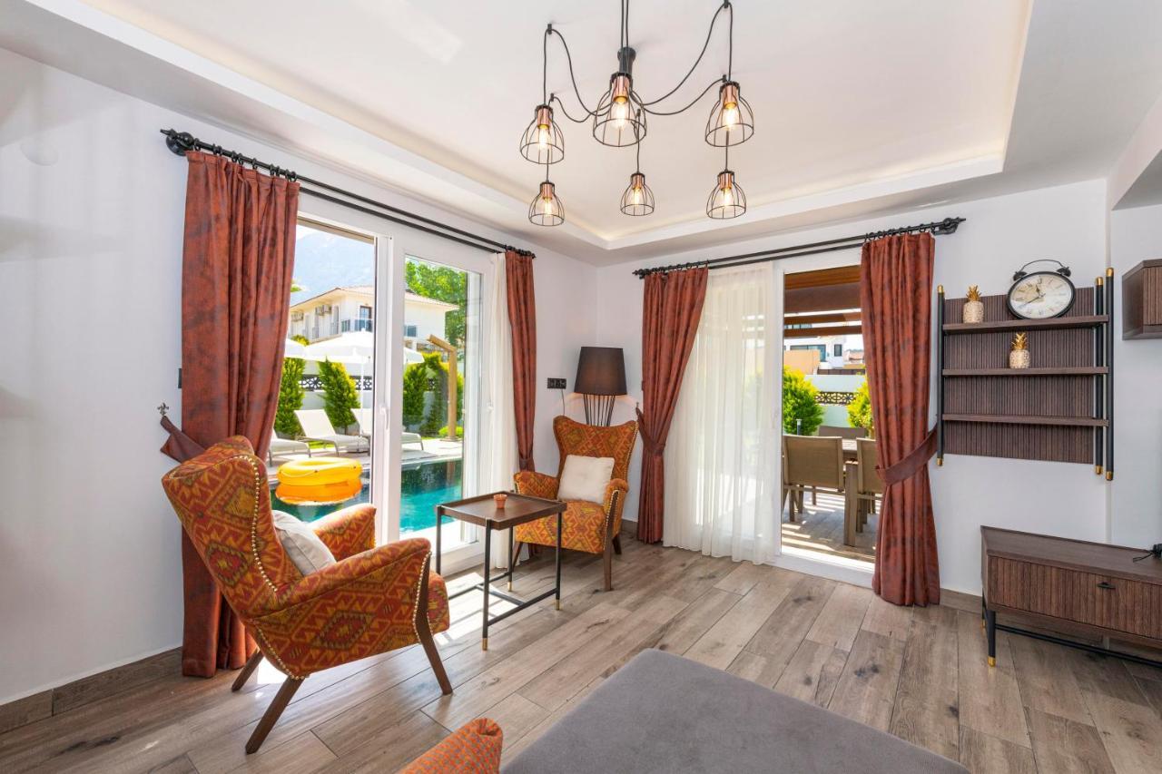4 Beds, Luxury Holiday Villa In Hisaroenue Oeluedeniz Villa Mia Fethiye Exterior photo